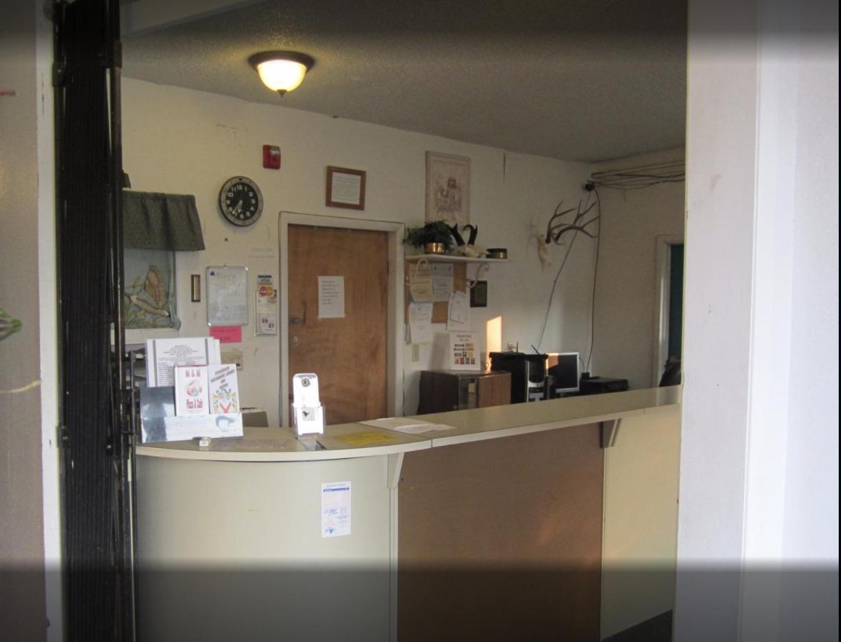 Montana Inn Near Little Big Horn Battlefield-Pompey Piller-Colstrip Forsyth Екстер'єр фото