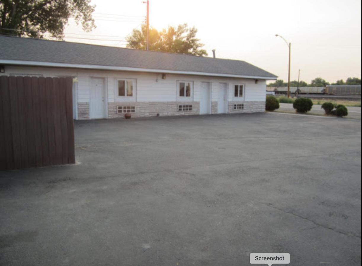 Montana Inn Near Little Big Horn Battlefield-Pompey Piller-Colstrip Forsyth Екстер'єр фото